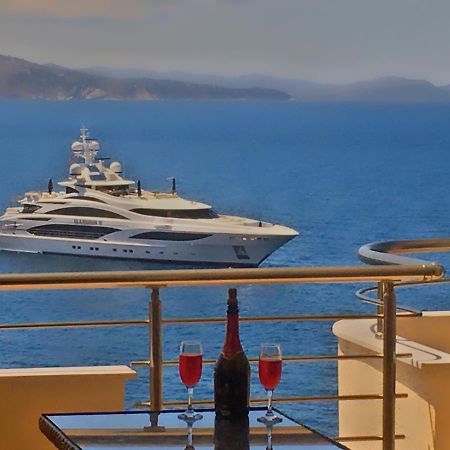 Royal Queen And King Luxury Apartment Sarandë Exterior foto