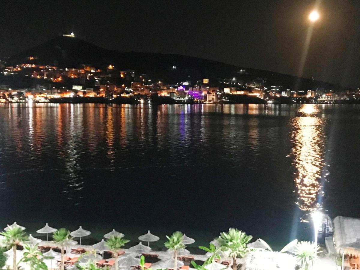Royal Queen And King Luxury Apartment Sarandë Exterior foto